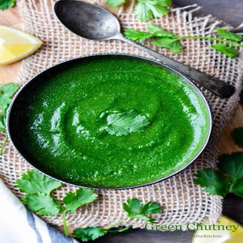 Green chutney sauce tub